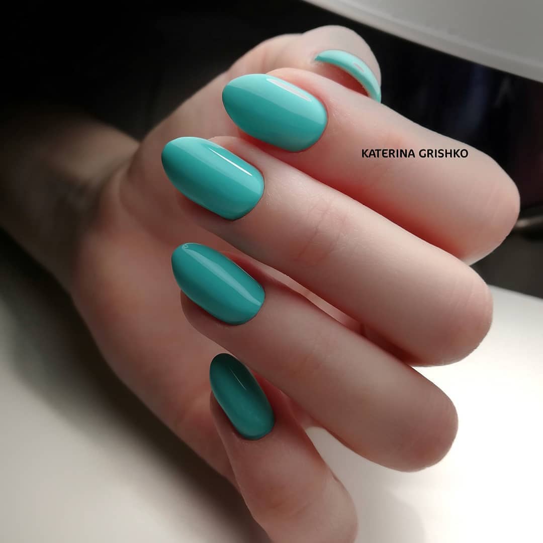 Gel Polish Komilfo Deluxe Series D148 (saturated aquamarine, enamel), 8 ml