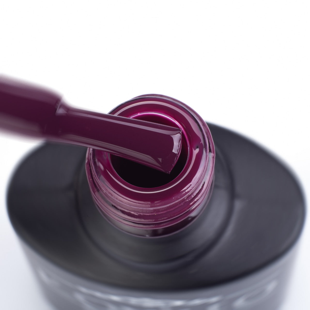 Gel polish Komilfo Deluxe Series D242 (classic marsala, enamel), 8 ml