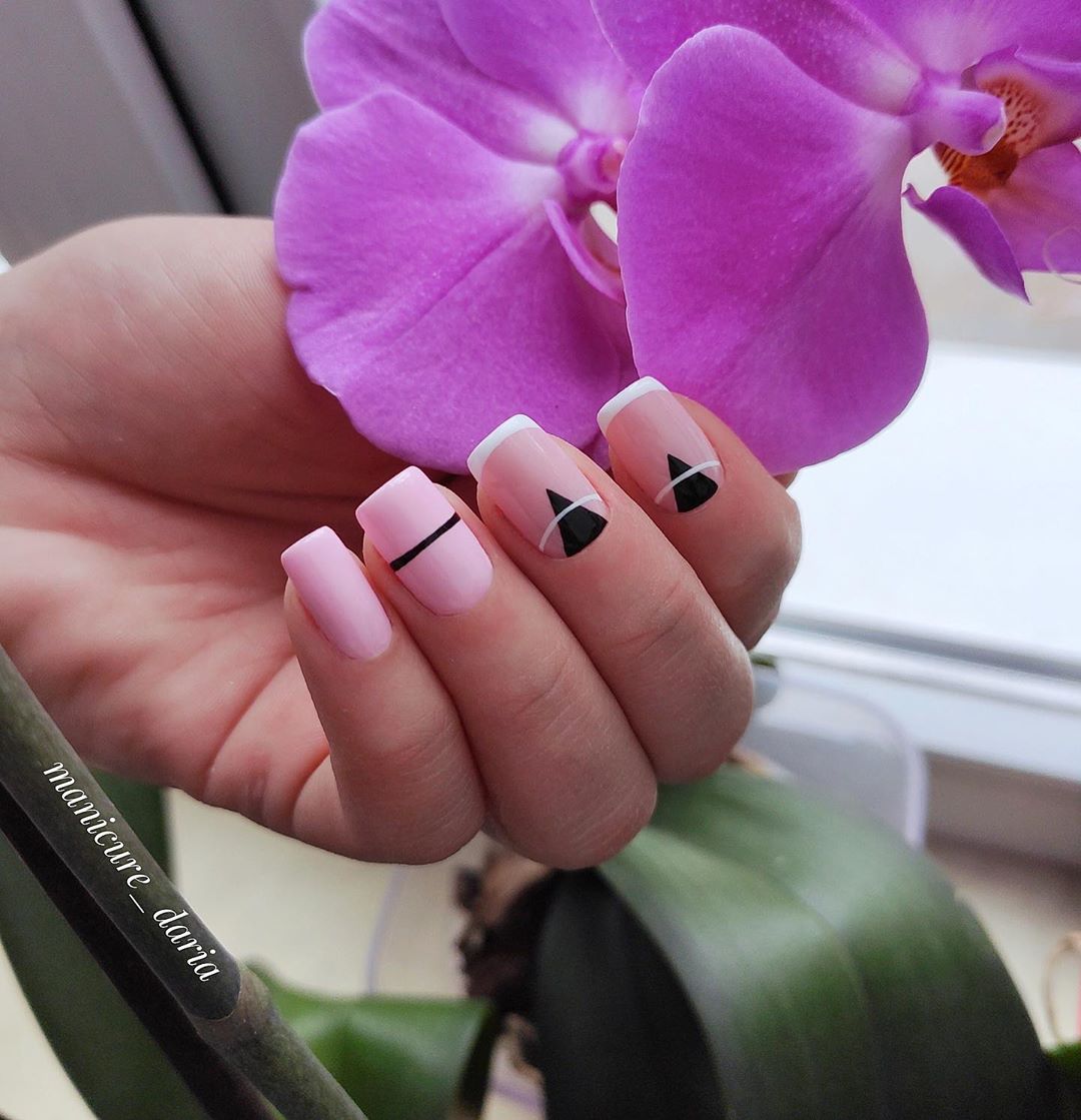 Gel Polish Komilfo Deluxe Series D027 (light lilac-pink, enamel), 8 ml