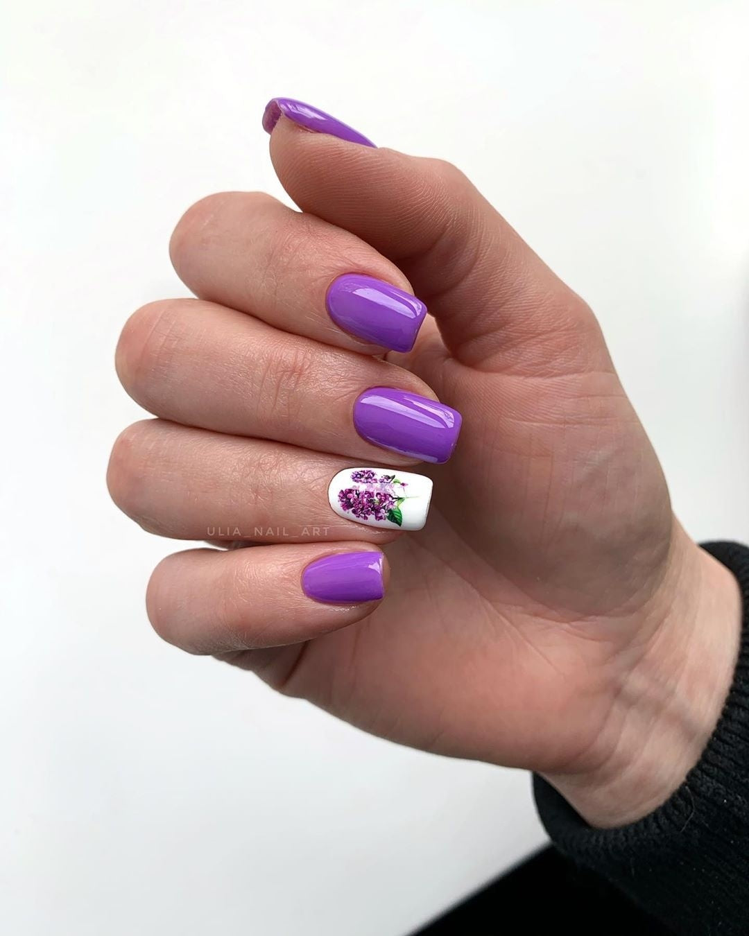 Gel Polish Komilfo Deluxe Series D122 (rich lilac, enamel), 8 ml