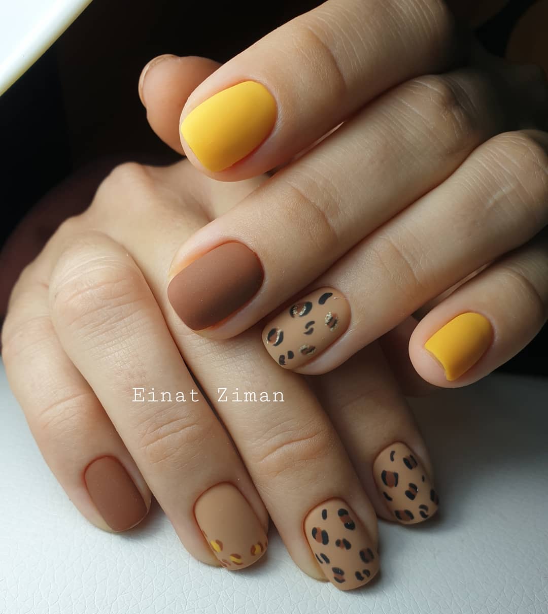 Gel Polish Komilfo Deluxe Series D215 (brown, enamel), 8 ml
