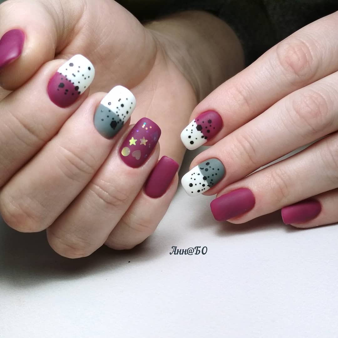 Gel Polish Komilfo Deluxe Series D243 (dark fuchsia, enamel), 8 ml
