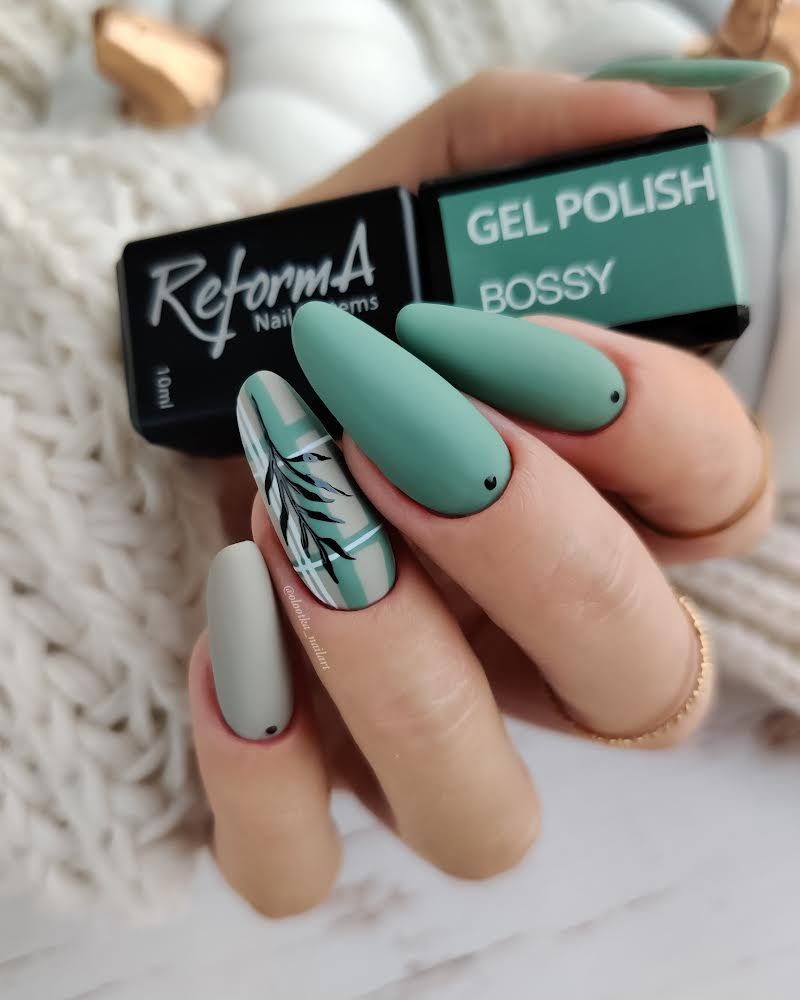 Gel Polish - Bossy, 10ml - LuckyShop