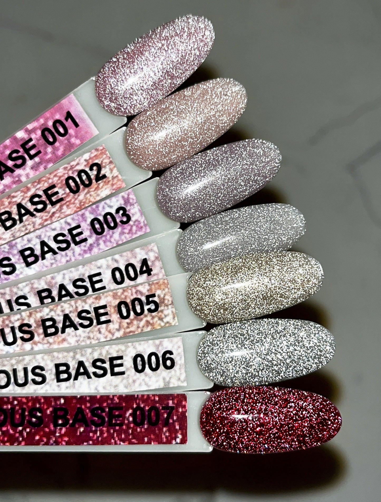 Luminous Base 002 (peach, reflective), 8ml - LuckyShop - Komilfo