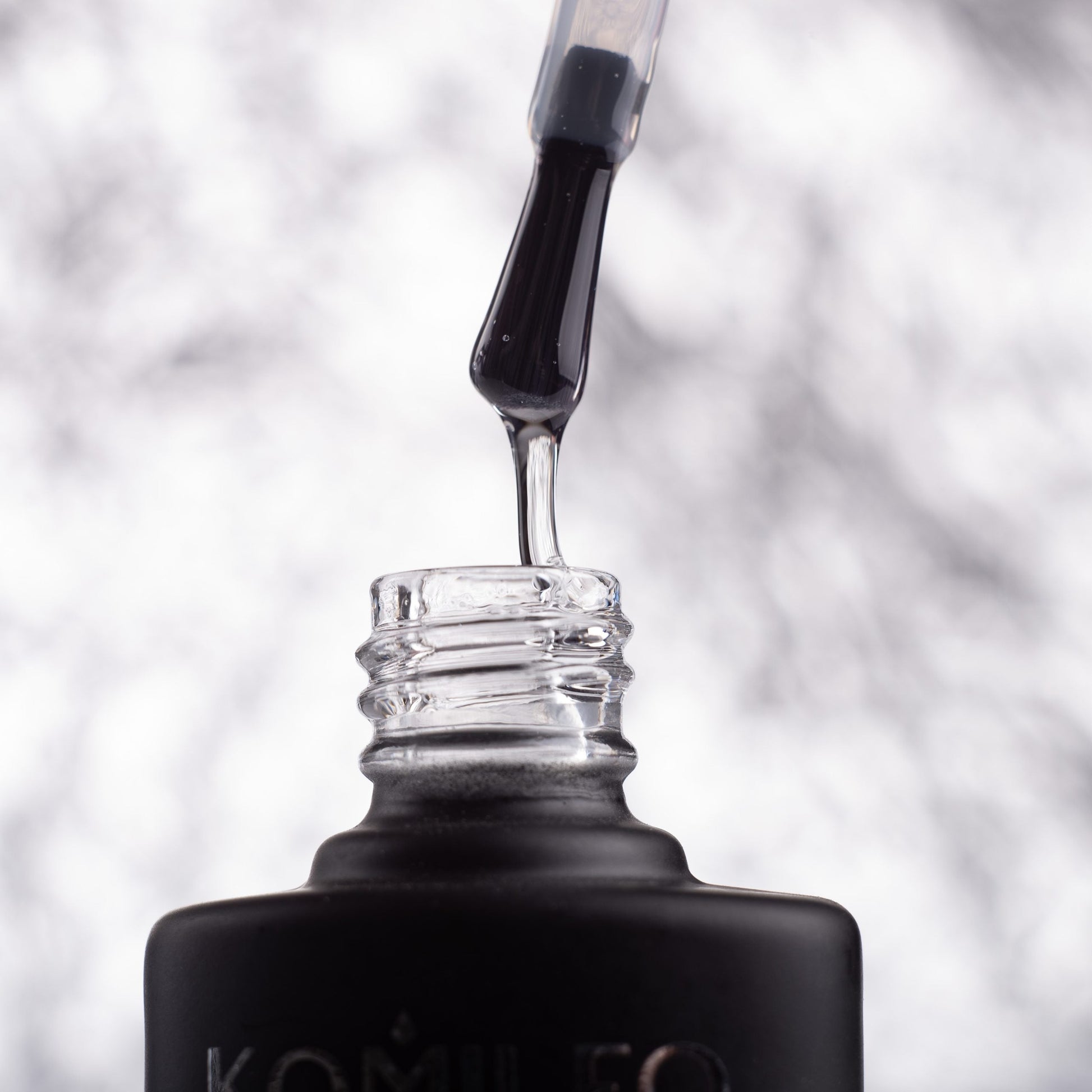 No Wipe No UV Top – top for gel polish without a sticky layer WITHOUT UV filters, 15ml - LuckyShop - Komilfo